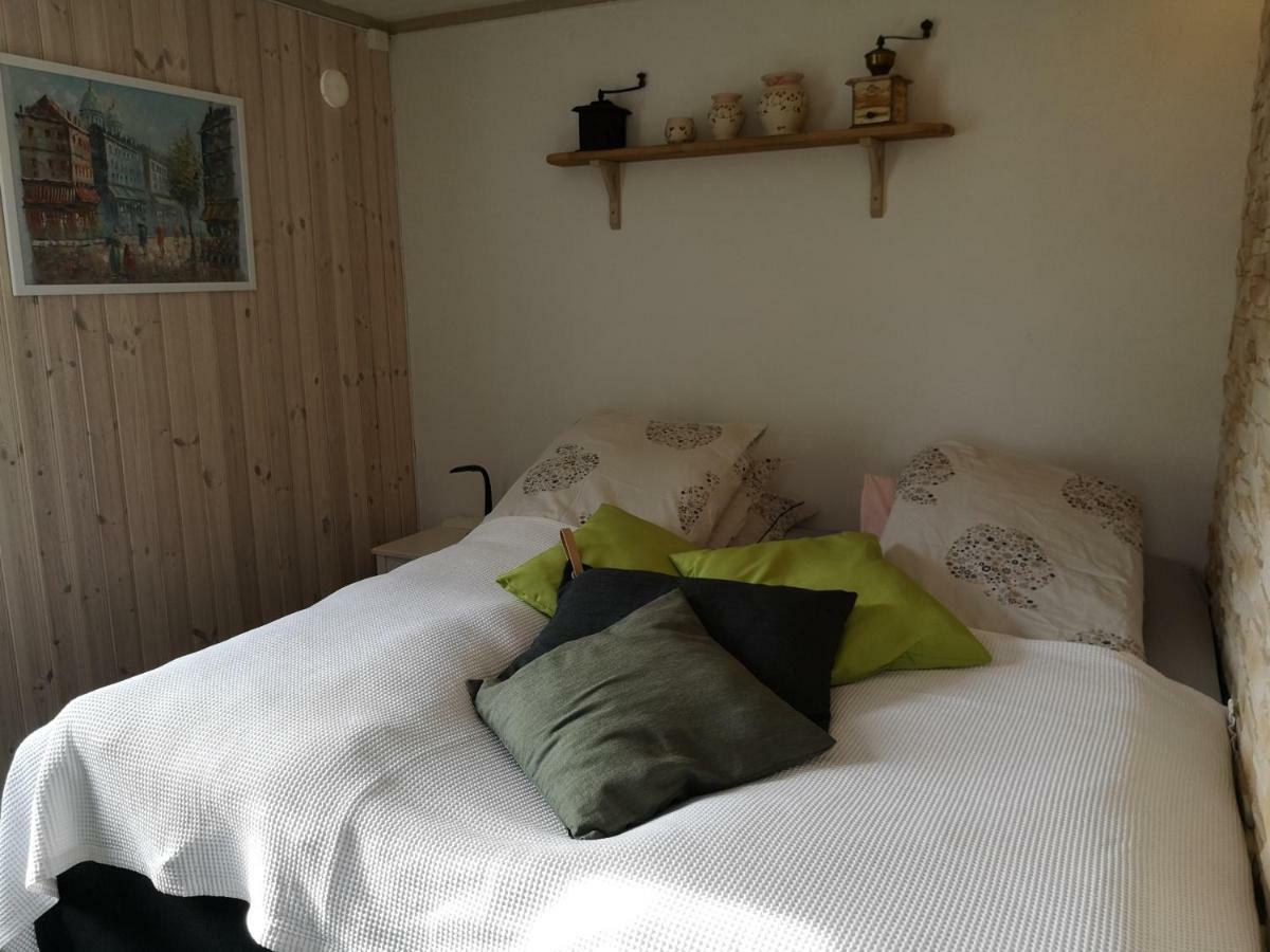 Kinne-Vedum Bed And Breakfast Gotene Екстер'єр фото